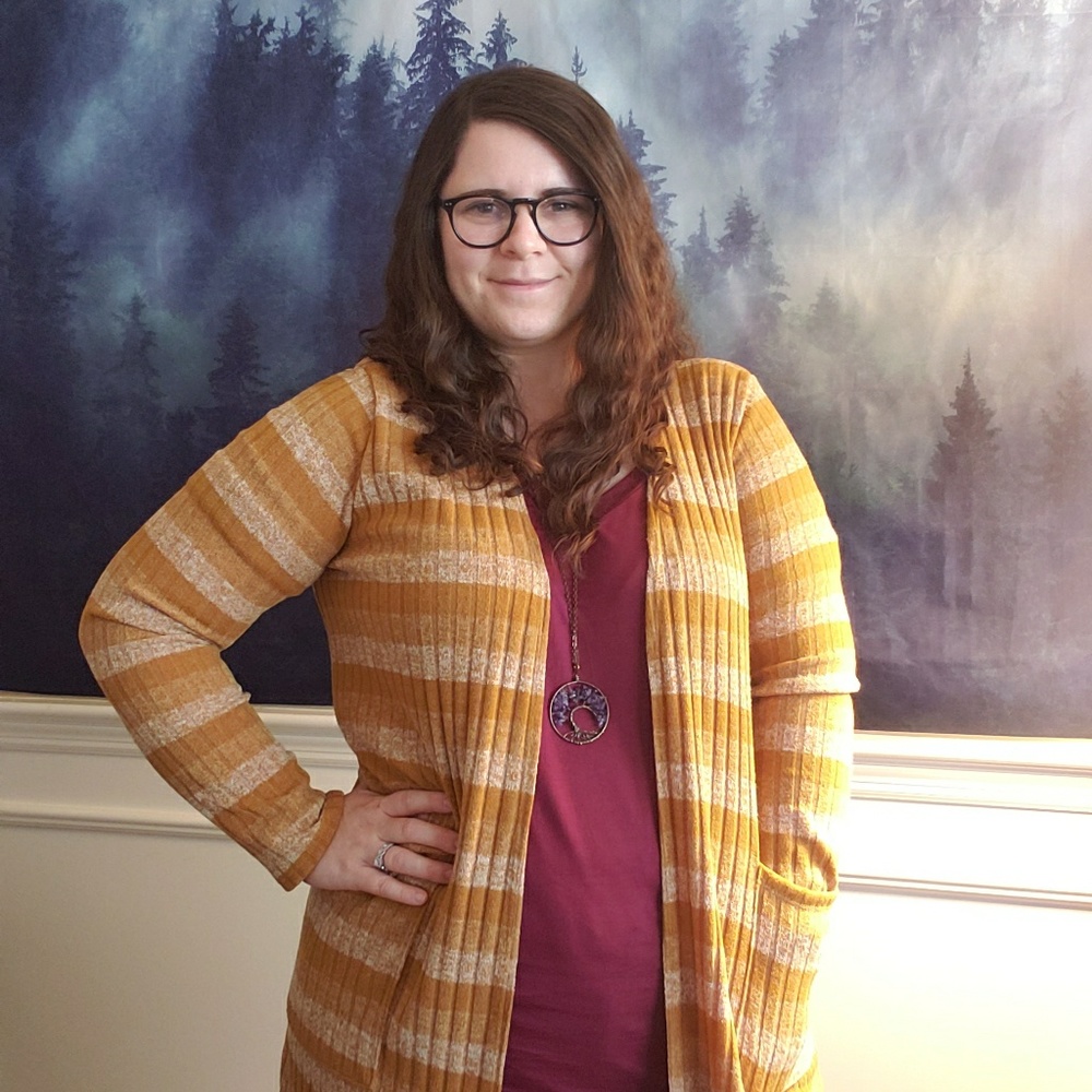 Meet your Posher, Whitney